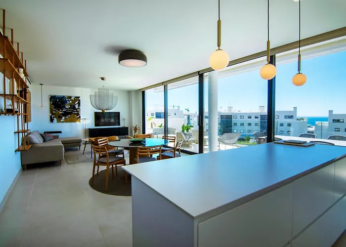 Apartment Mara's Higueron West - Luxurious & Sunny