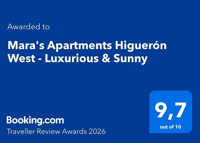 Mara's Higueron West - Luxurious & Sunny *