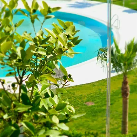 Mara's Higueron West - Luxurious & Sunny * פואנגירולה