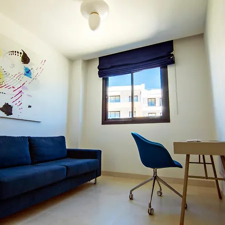 Mara's Higueron West - Luxurious & Sunny פואנגירולה